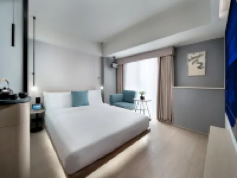 CYBO Station SSAW Shangpin Hotel Luohu Shenzhen Hotels in Shenzhen