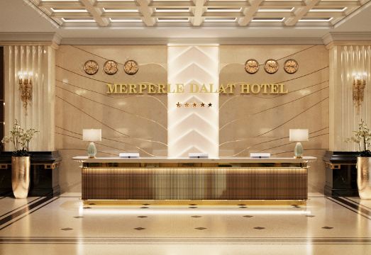 멀펄르 달랏 호텔 수영장