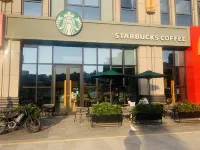 昆明洲滙酒店 鄰近昆明理工大學津橋學院-G棟的酒店