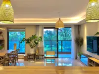 Mercure Yunhu Hotel (Fuxianhu Scenic Area Branch)