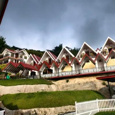 Kundasang Mount Garden Hotels near Hounon Ridge Farmstay & Camping