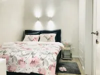 LIRRA LUXE Hotels in Belgrade