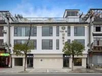 Floral Hotel · Wuyuan Yuke Light Luxury Hotel (Jiangwan Scenic Area Store) Hotels near Jiangwan