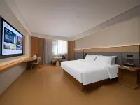 JI Hotel (The Ancient City of Shangqiu Huaxia Road)