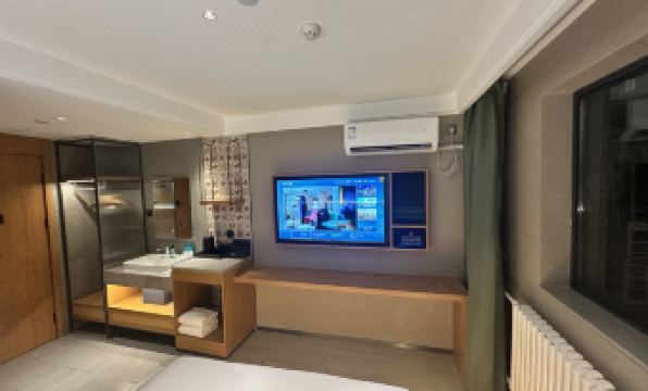 Qiuguo Hotel (Shilibao Subway Station, Chaoyang North Road, Beijing)