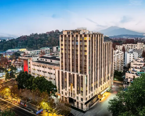 โรงแรมเอทัวร์ ถนนปักกิ่งตะวันออก จัตุรัสกู่โหลว หนานจิง โรงแรมใกล้วัดจี้หมิง