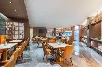 โรงแรมเยวไหล (สาขา สถานีตะวันออก เซี่ยงหยาง โอเวอร์ซีส์ไชนีสทาวน์แฟนตาซีรีสอร์ท) - พร้อมอาหารเช้า