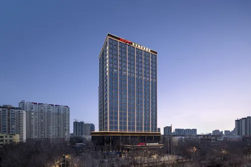 Hilton Garden Inn Changji (Xinlong Building Branch)
