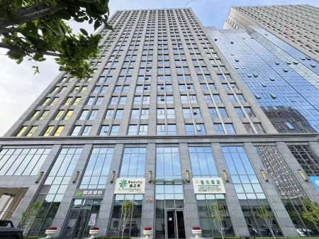 Lezhi Homestay (Zhongbo International Plaza)