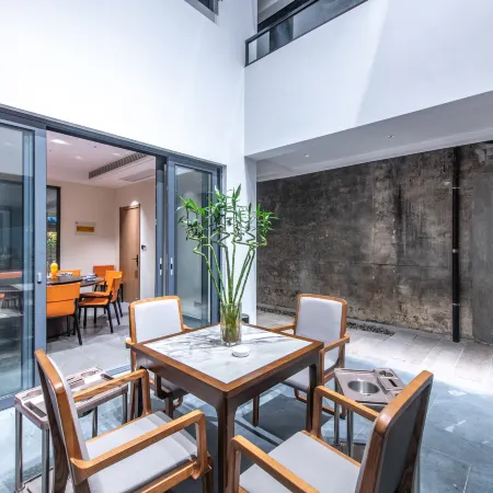 Tachuan Art Space Homestay (Hongcun Scenic Area Branch)