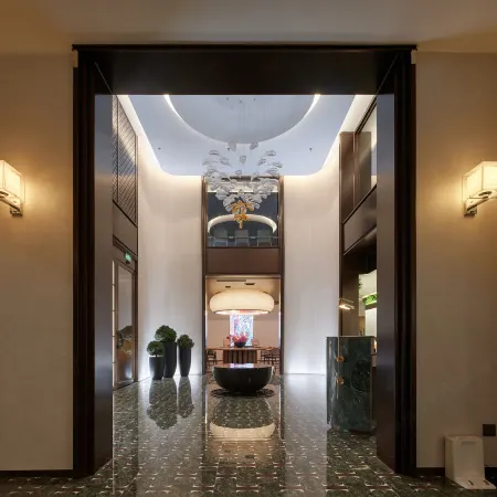 Shenyang Station X Hotel (Taiyuan Street Wanda Plaza) Отели рядом с достопримечательностью «Железнодорожный вокзал Шэньян»