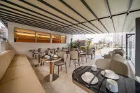 Holiday Four Seasons Hotel (Jiefangbei Pedestrian Street Hongyadong) - Morgenmad