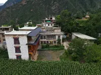 Yingge Shicuo Homestay (Zhonglu XI ZANG Village) - New