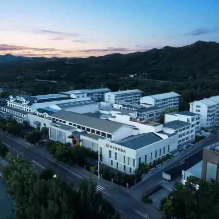 Grand Madison Chengde Summer Resort
