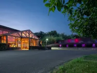 Nanjing Ziqinghu Hotspring Hotel Hotels near Water Park