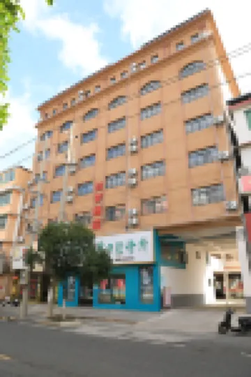 Dream Hotel