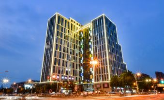 Feini Buke Garden Hotel (Shijiazhuang Tianshan Sea World)