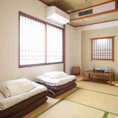 Air Hostel Lcc Rooms