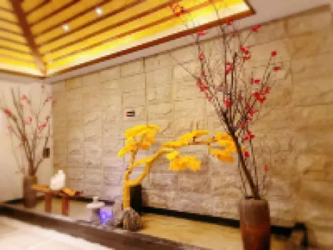 Fuyang Huaiwang Bieyuan Homestay (Raozhou Ancient Town Branch)