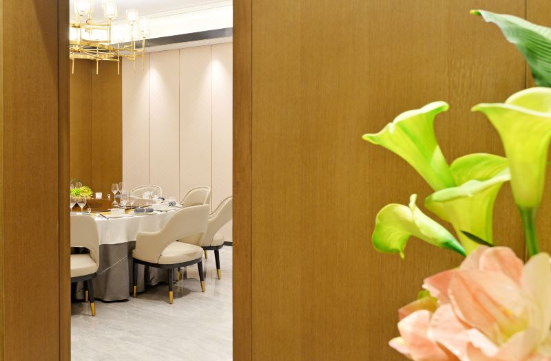 Yirong Hotel