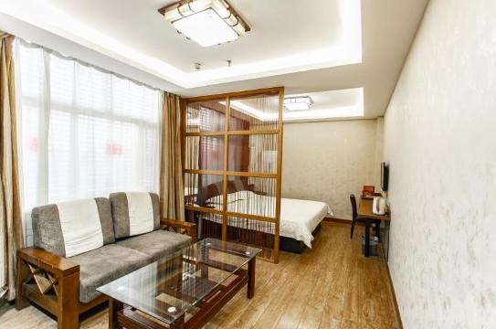 Huabin Huanlian Hotel (Jinan Beiyuan Street) Hotel Overview