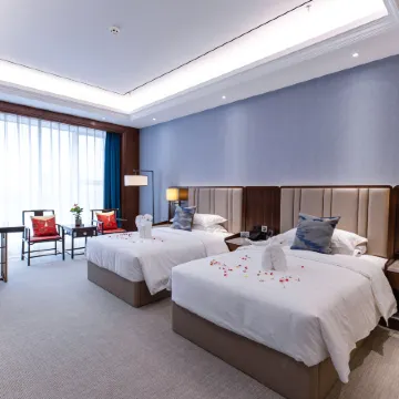 Fengxin Ronghui Landscape Hotel