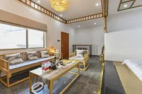 Huizhou No.1 Courtyard Homestay (Huizhou Airport) Hotel dekat Pingtan Passenger Transport Terminal