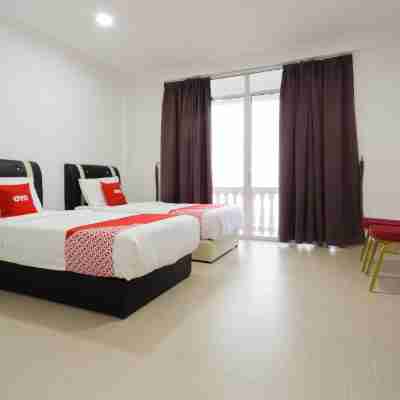 OYO 90043 Jasni Rijan Resort Rooms