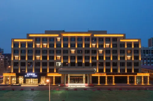 JI Hotel (Zhangjiakou Zhangbei) - parking