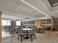 寧波開元名庭大酒店（滄海路嵩江東路地鐵站店） 鄰近宋江东路的酒店