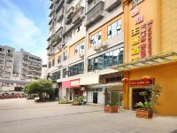 She he Theme Hotel Hotels in Kaijiang