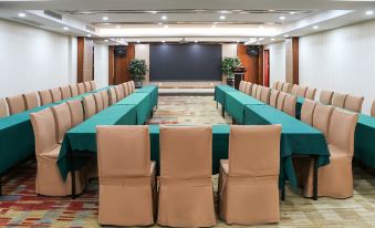 Vienna Classic Hotel (Lianyungang Jiangshan) - Housity