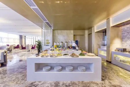 Lavande Hotel Chengdu Shuangliu International Airport of Sichuan Province Отели рядом с достопримечательностью «Chengdu Cube Oceanarium»