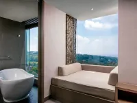 InterContinental Hotels BANDUNG DAGO PAKAR by IHG - balcone