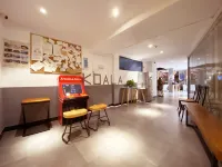 Koala International Youth Hostel and Hotel(Zhongshan Road Walking Street))