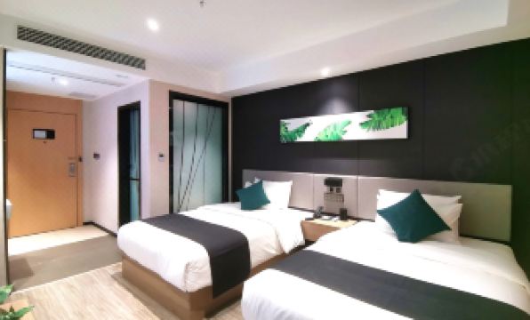 Shankee Tea Style Hotel (Chongqing Pengshui County Yujing Jiangshan)