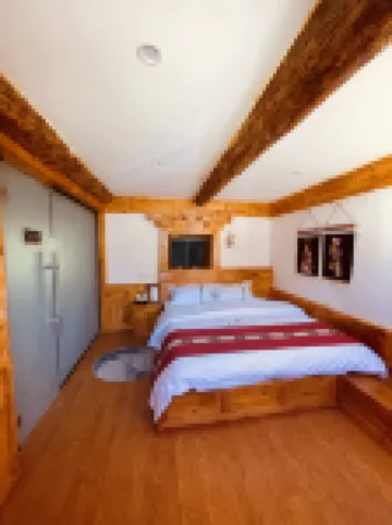 Danba Gangren Homestay