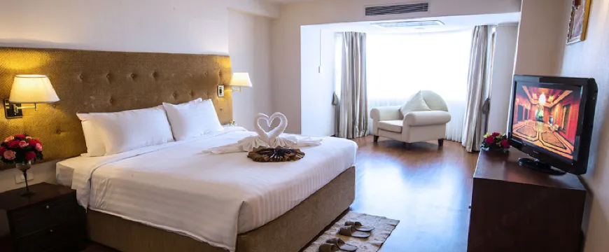 ห้องสวีท 2 ห้องนอน