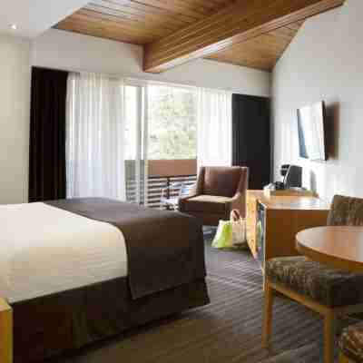 Banff Aspen Lodge Rooms