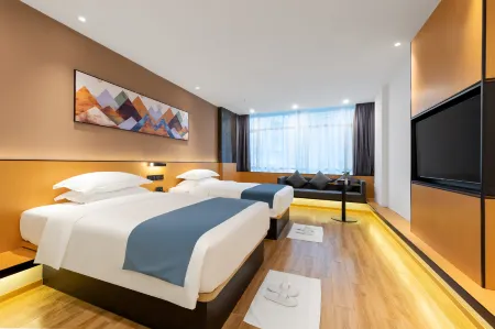 Tian Mu Lu Jia hotel (Guangzhou Shiqiao Metro Station Zhuanhui Plaza Store) Отели рядом с достопримечательностью «Chenyong Park»