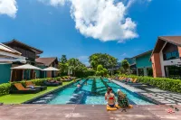 ChaoKoh Phi Phi Hotel and Resort - Beach