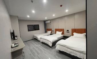 Nanchang Auchan Business Hotel