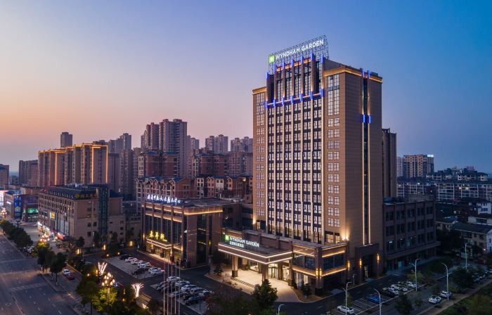 Hanshou Chunhua Wyndham Garden Hotel