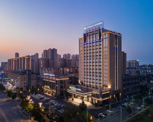 Hanshou Chunhua Wyndham Garden Hotel Hotel a Hanshou