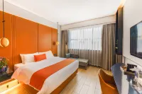 Yueyan Hotel (Nanning Convention and Exhibition Center Longxi Subway Station) Hotel in zona Yongzhou Pavilion