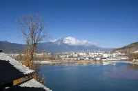 EARTHGAZE•STARSPANNG: 180-Degree Snow Mountain View Homestay (Lijiang Ancient Town Branch) - 5 stjerner