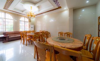 Anshun Shiguang guesthouse (colorful Vientiane Tourism City store)