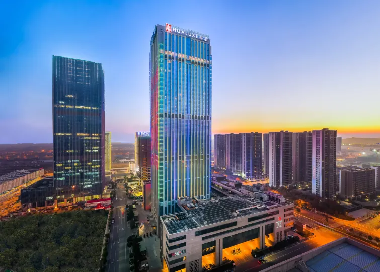HUALUXE Wuxi Taihu by IHG