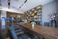 Kyriad Hotel (Fuyang Funan International Automobile City)