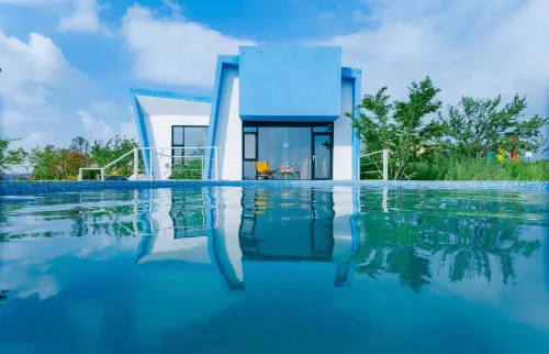 Rizhao Twelve Constellations Wild Luxury Hotel Отели в г. Ричжао